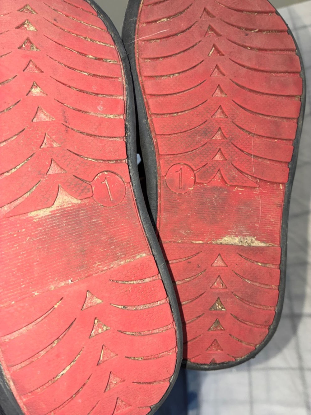 Boys sandal/slide lot - size 12 and 1 - Picture 3 of 5